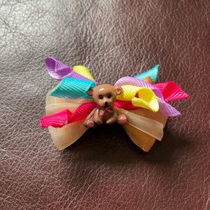 Gorgeous LiL’ girls 🐻 clip 💕They will LoVE it!!